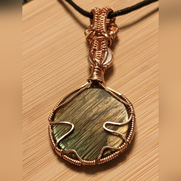 Iridescent Gemstone Pendant Necklace Artisan Copper Wire Wrap Design - Picture 6 of 16